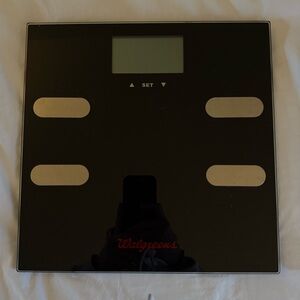 Walgreens Digital Glass Scale With Body Analysis Features, Black, 1.0 ea
